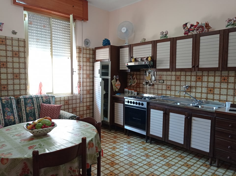 Pachino - Via Francesco Caruso (9)