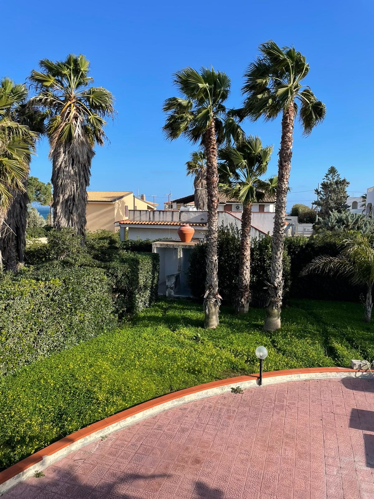 San Lorenzo - V strada (12)