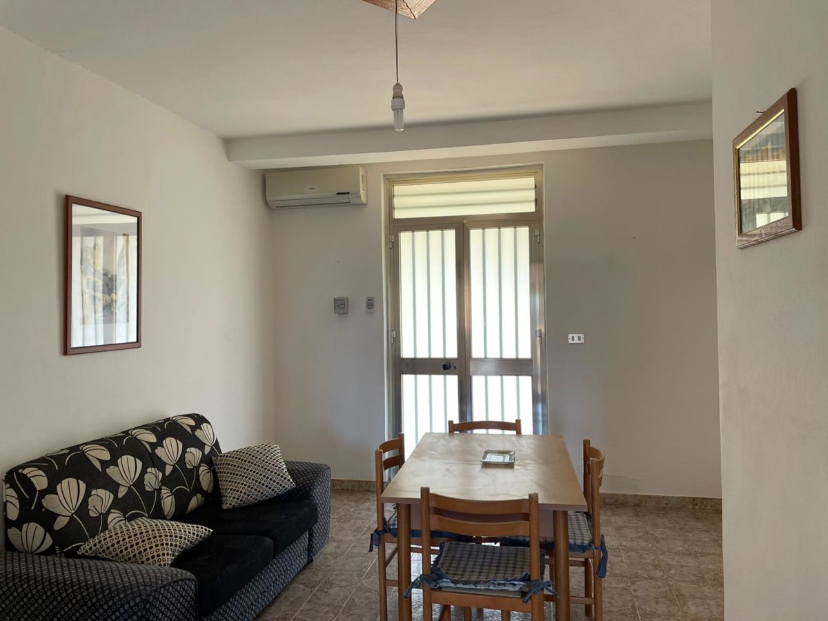 San Lorenzo - V strada (3)