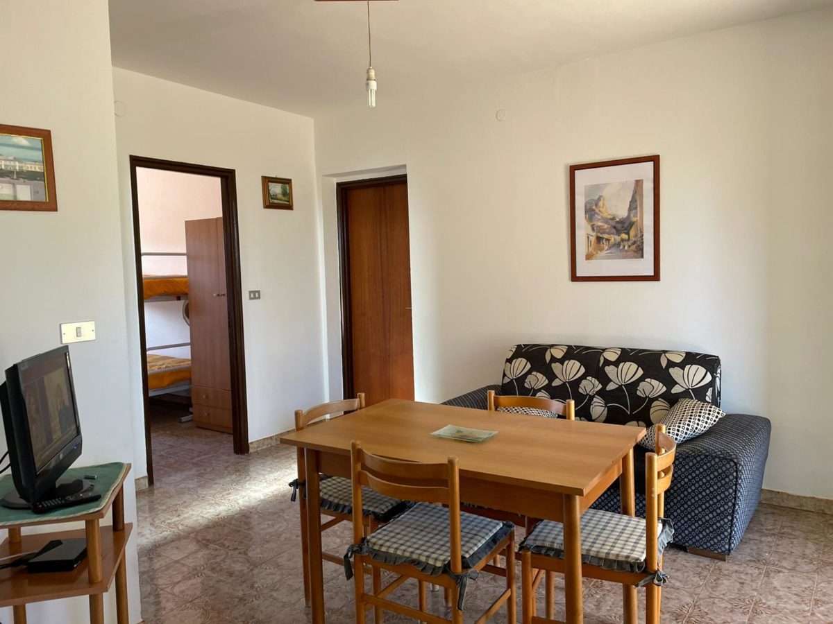 San Lorenzo - V strada (9)