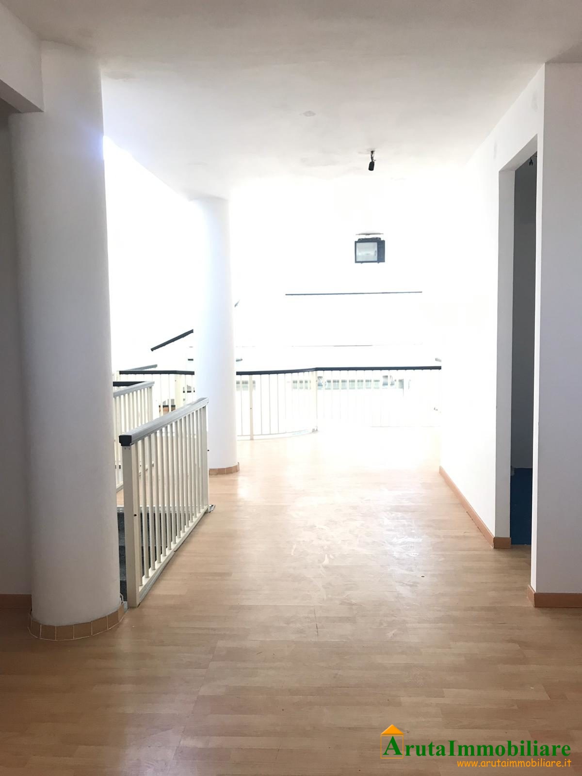 Locale commerciale Corso Nunzio Costa (13)