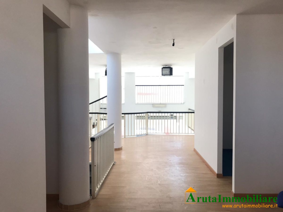 Locale commerciale Corso Nunzio Costa (2)