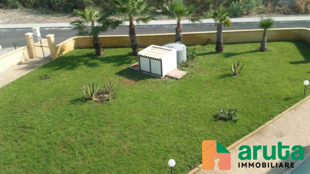 Elorina - Baia delle Tortore - vista interna piazzale