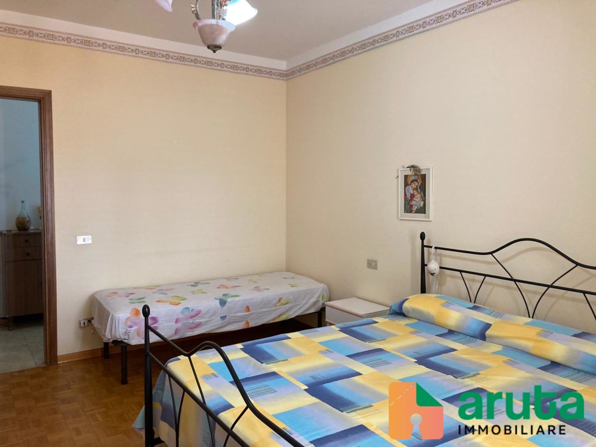 Portopalo di C.P. - Via Alcide De Gasperi (31)