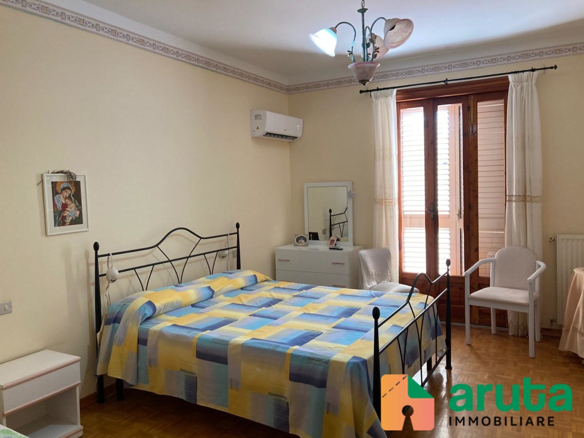 Portopalo di C.P. - Via Alcide De Gasperi (42)