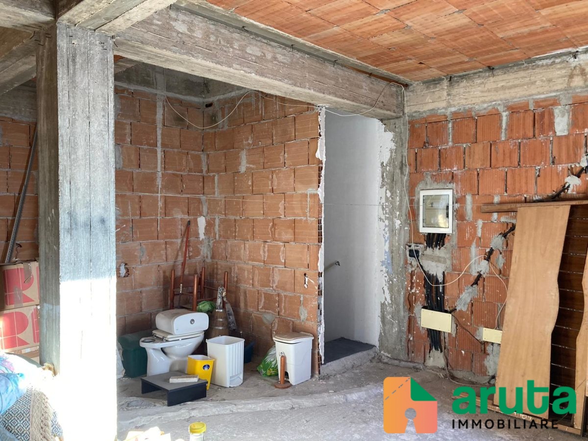 Pachino - Via IV Novembre angolo via Garrano (11)