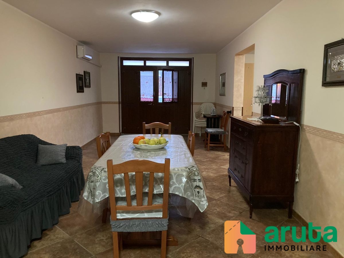 Pachino - Via Principe Umberto (8)