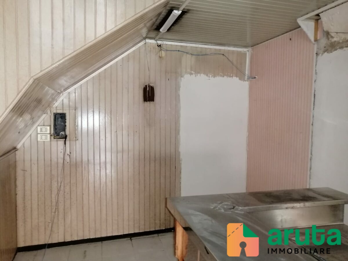 Rosolini - Piazza Masaniello (10)