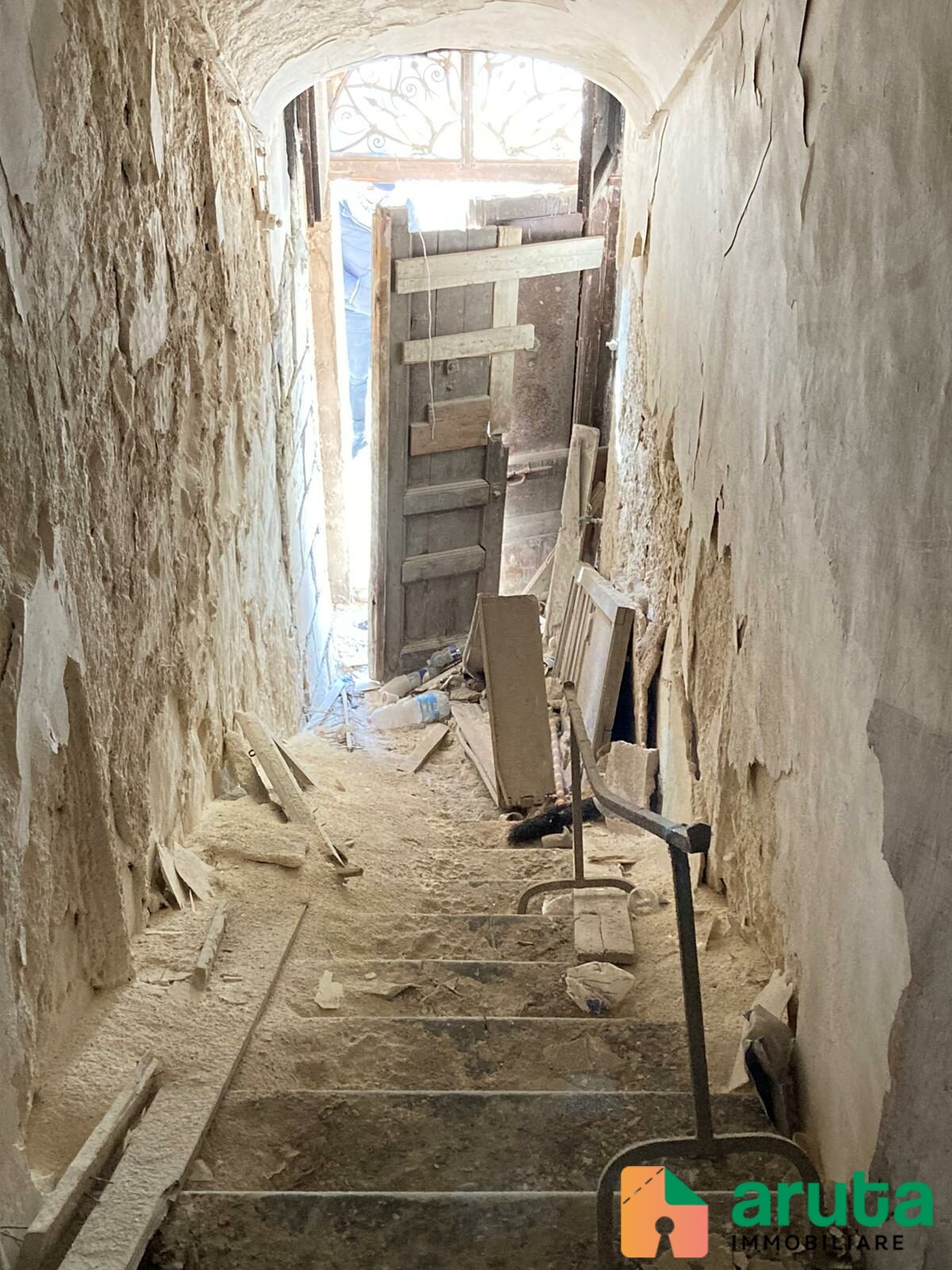 Rosolini - Piazza Masianello (11)