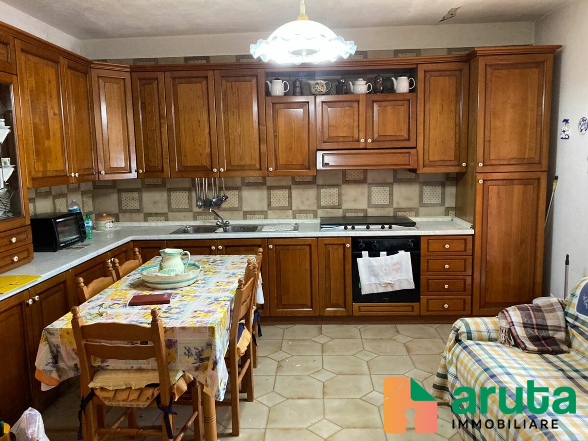 Pachino - Via Vitaliano Arangio (20)