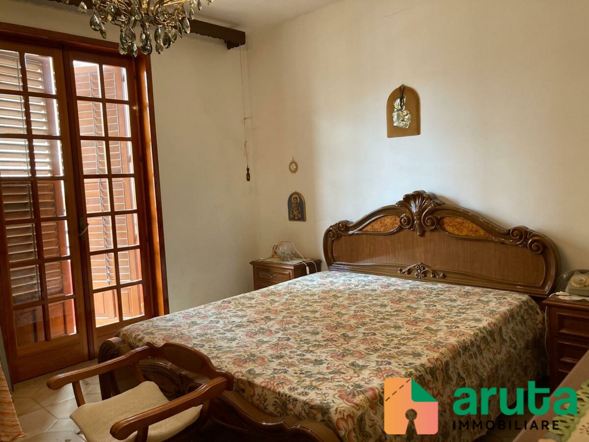 Pachino - Via Vitaliano Arangio (26)