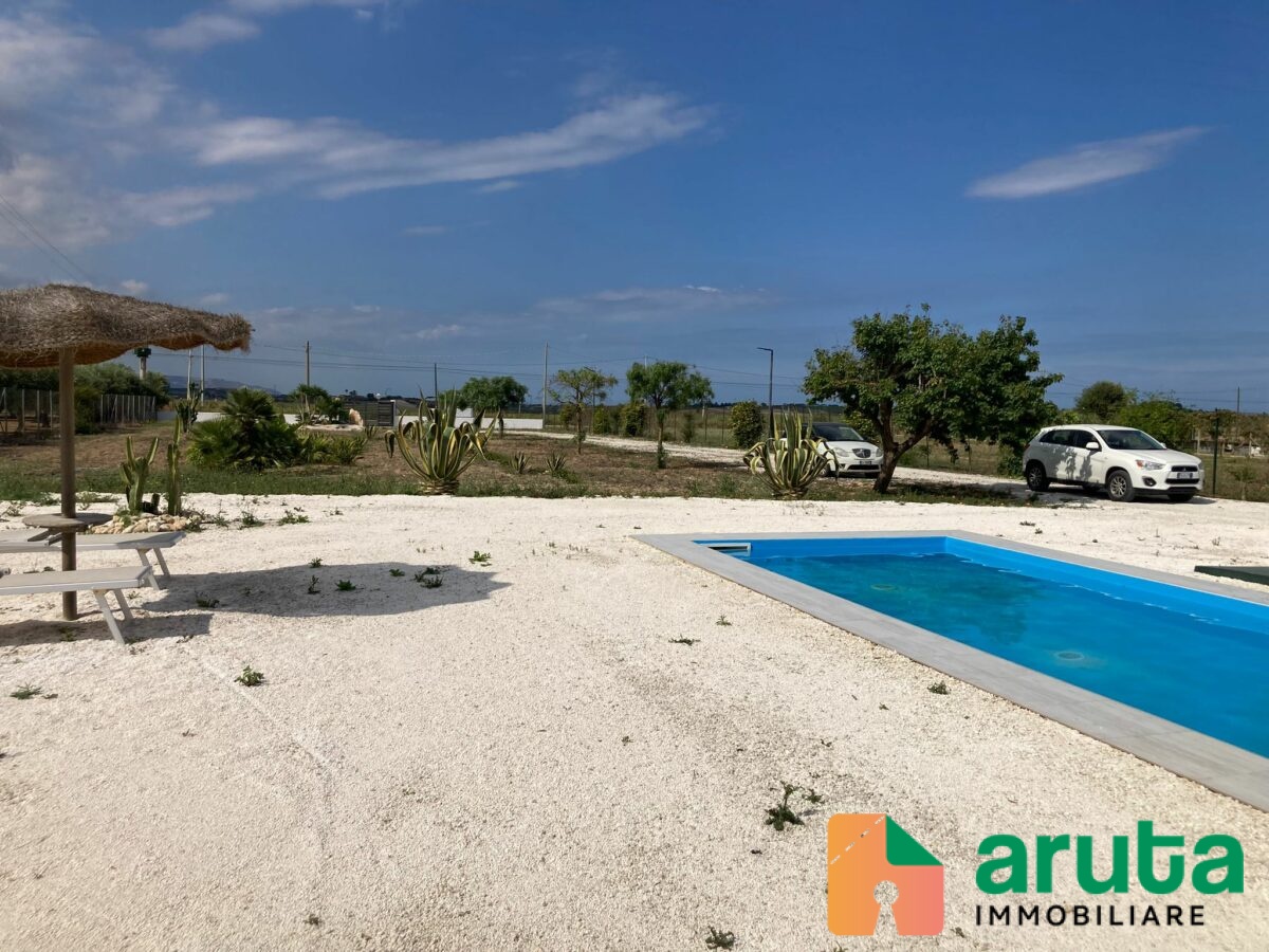 Noto - Contrada Luparello (21)