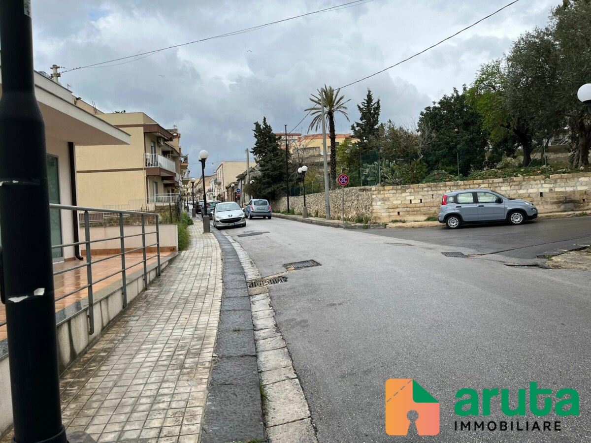 Noto - Via Principe di Piemonte (5)