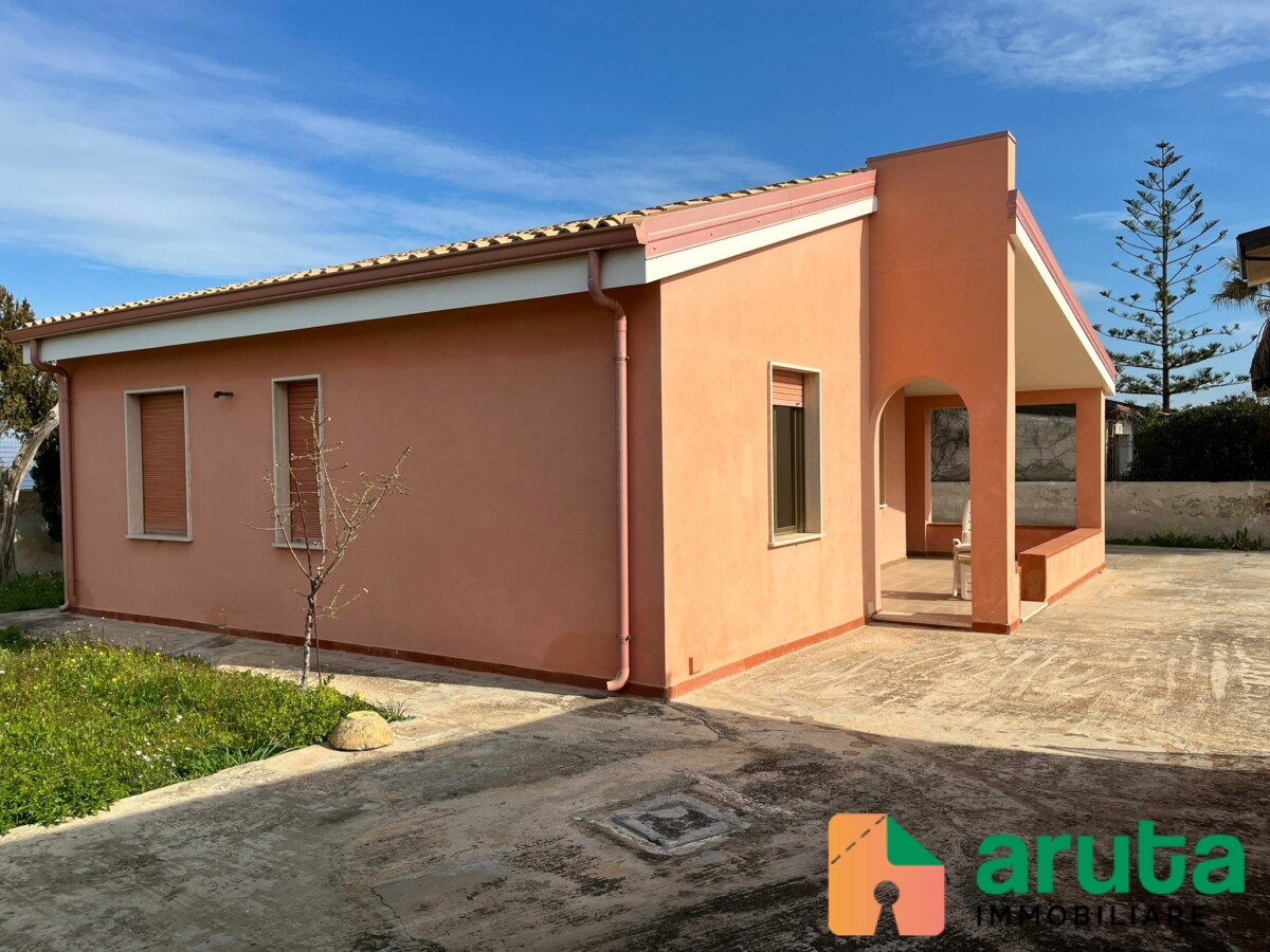 Noto - via della Scogliera (11)