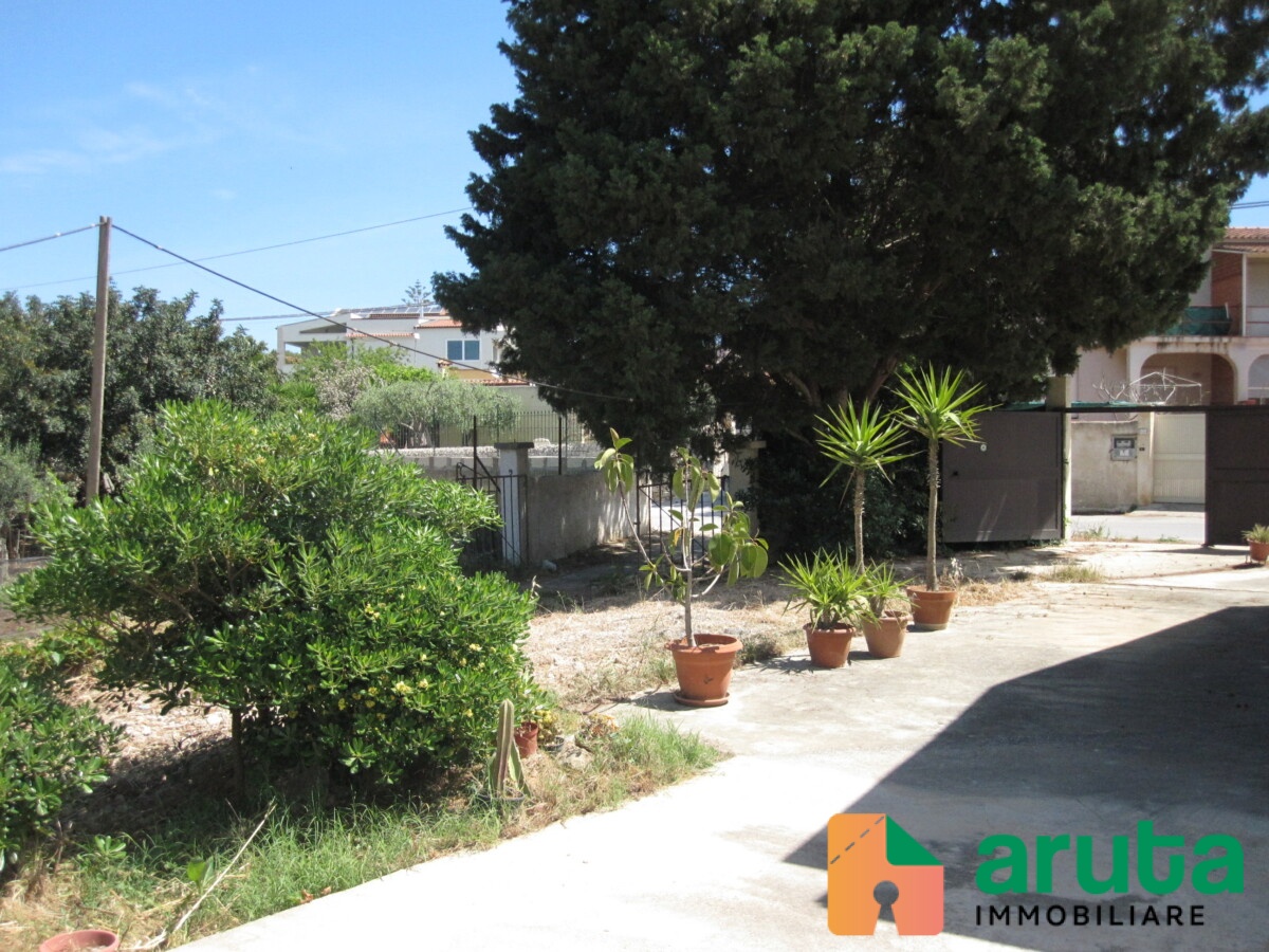 Noto - San Lorenzo (15)