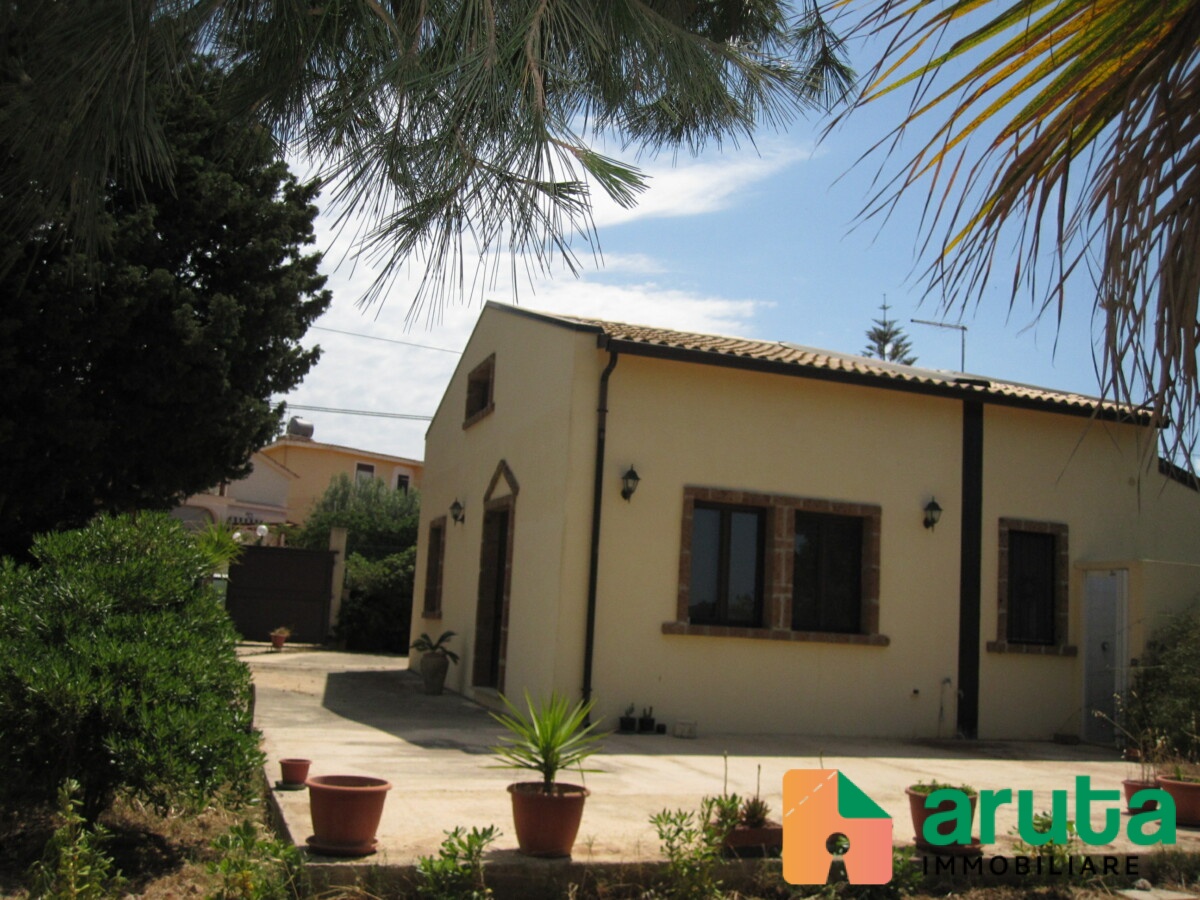 Noto - San Lorenzo (16)