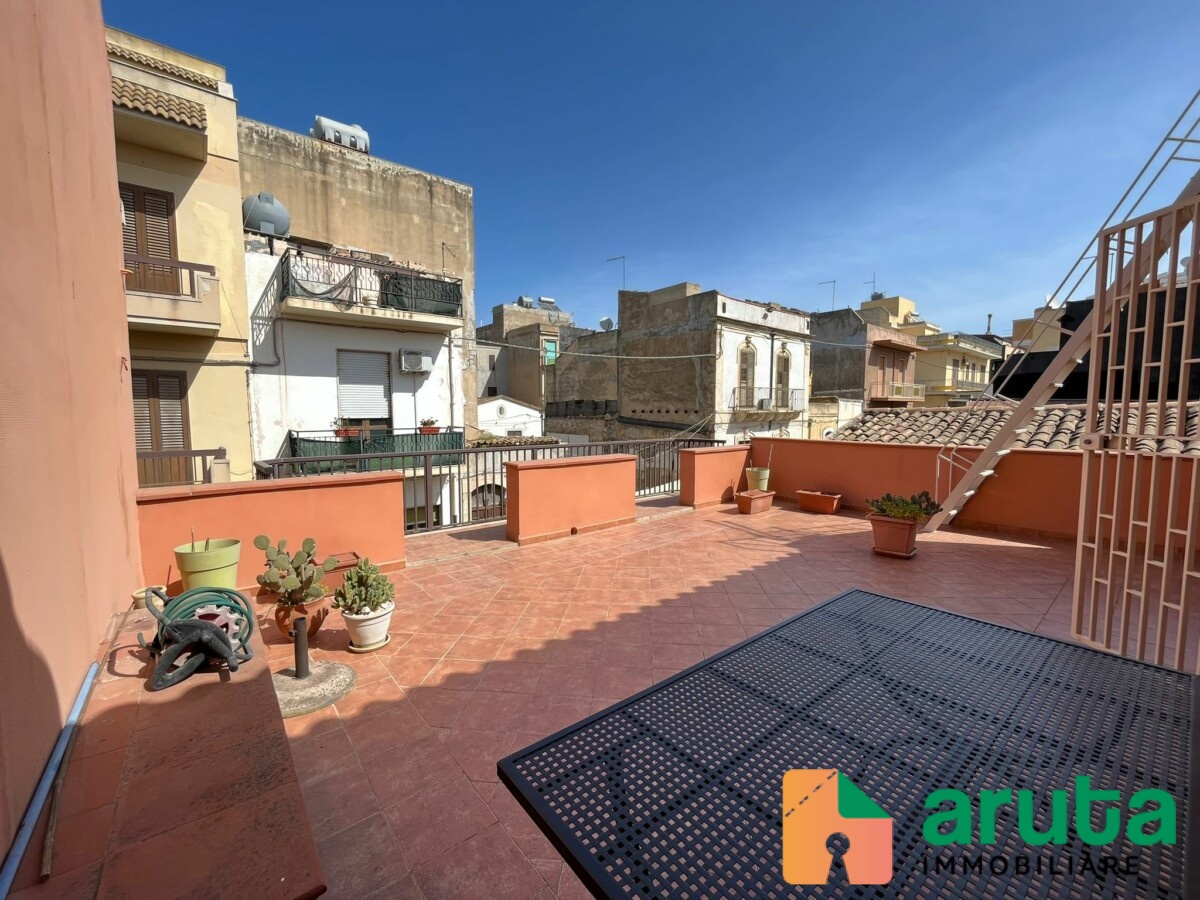 Pachino - Via Durando (13)