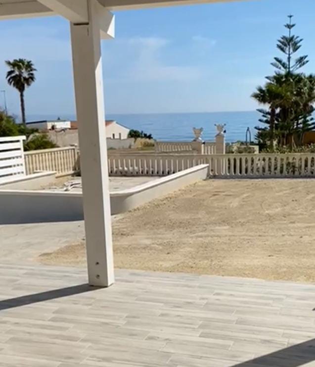 46e4672d-3e9e-4975-b849-22c082f7a219