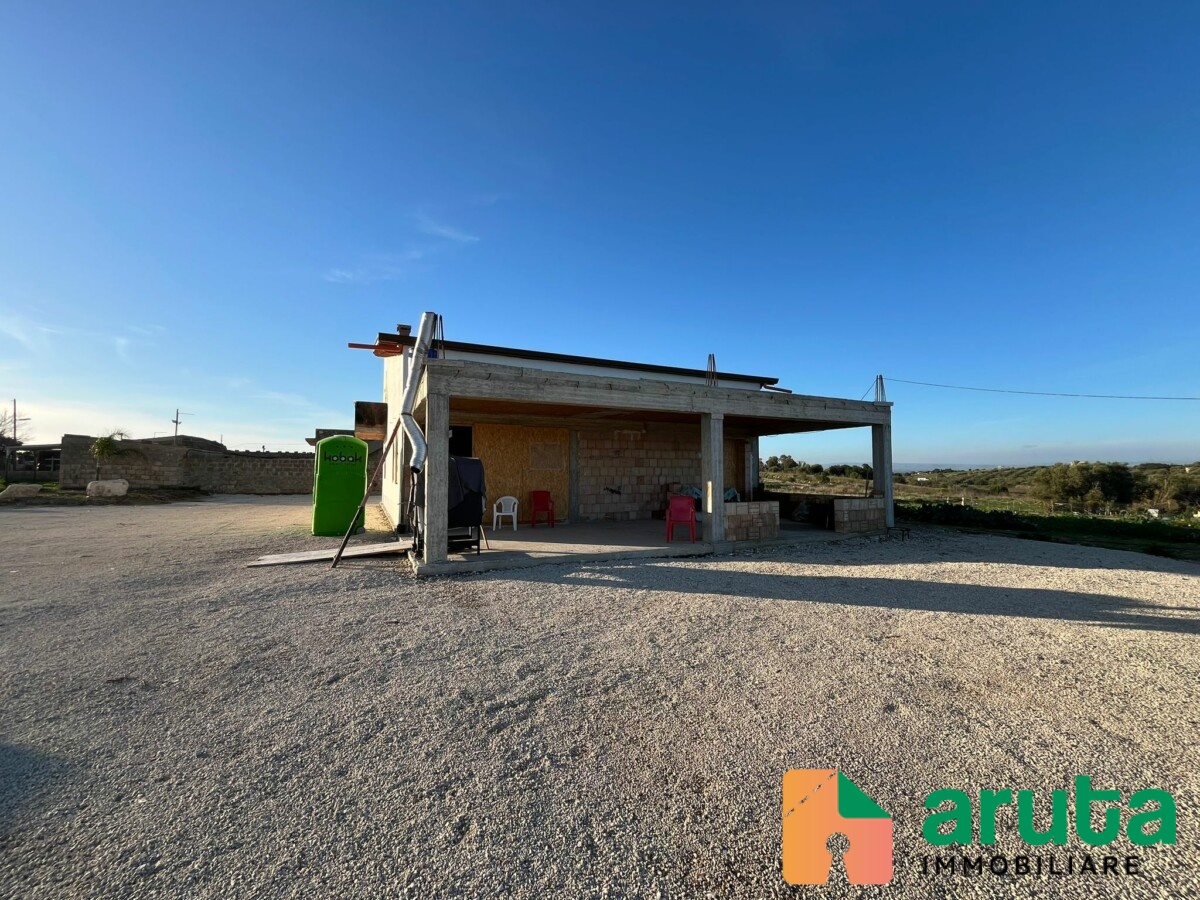 Pachino - Via Dello Stadio (16)