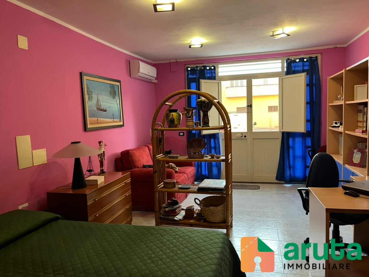 Pachino - Via Antonino Rizza (15)