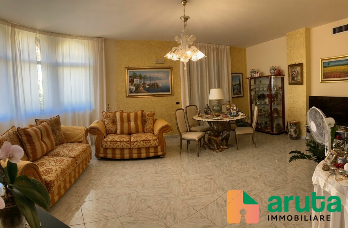 Pachino - via Palermo (59)