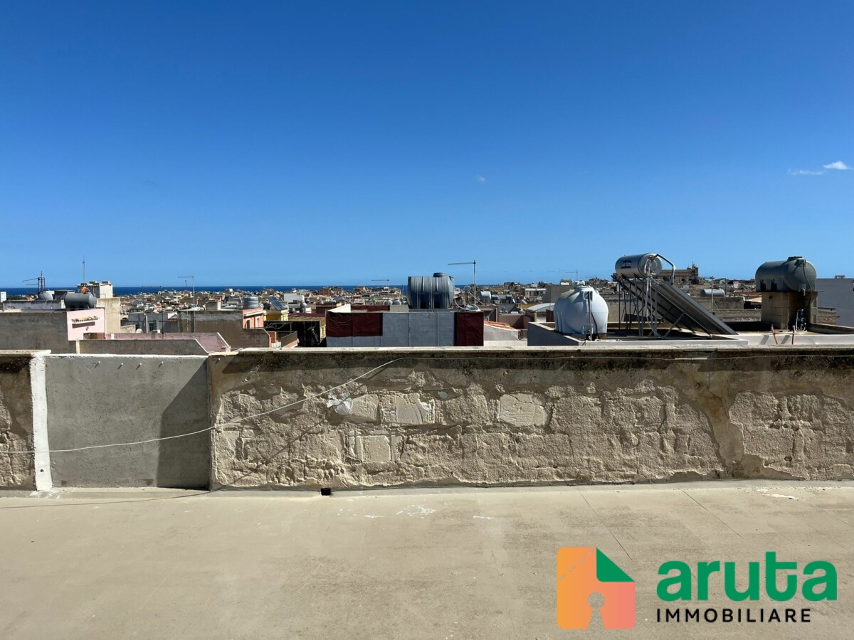 Pachino - Via Tommaseo (21)