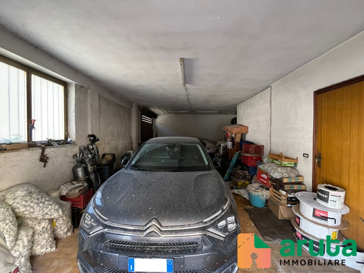 Pachino - Via Tommaseo (22)