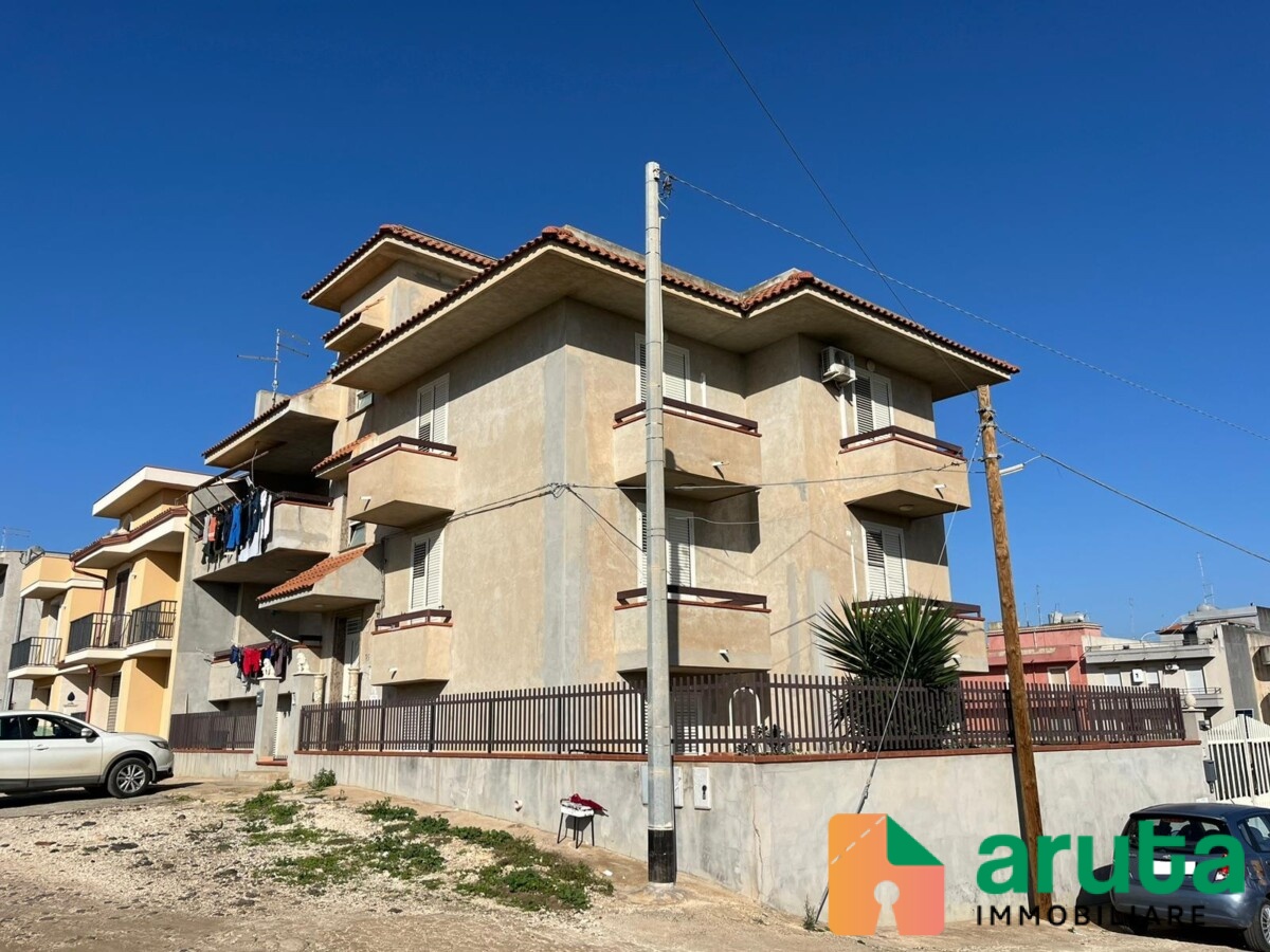 Pachino - Via Bartolo (13)