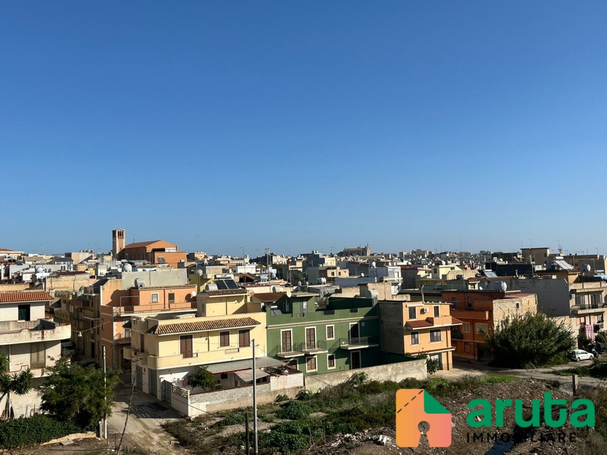 Pachino - via G. Bartolo (2)