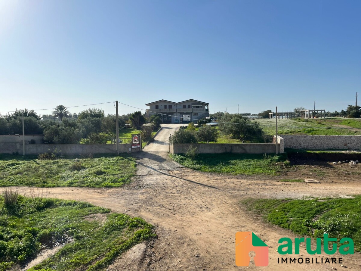 Pachino - via G. Bartolo (30)