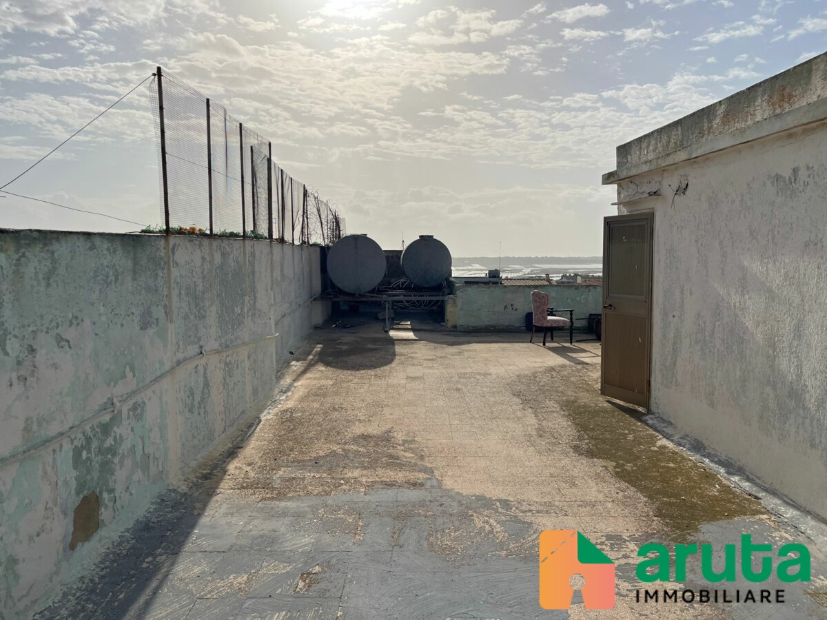 Pachino - Via Enrico Cialdini (25)