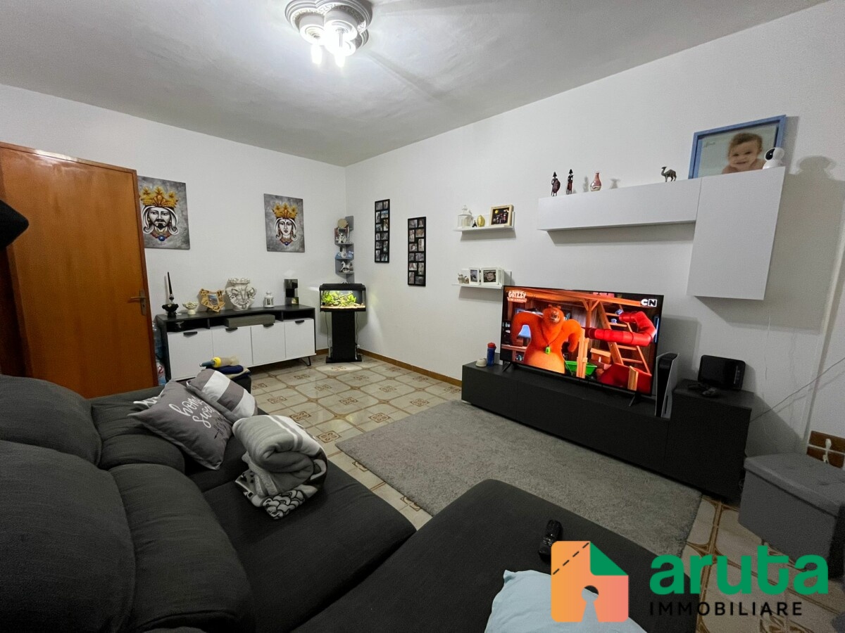 Pachino - Via Cassar Scalia (9)