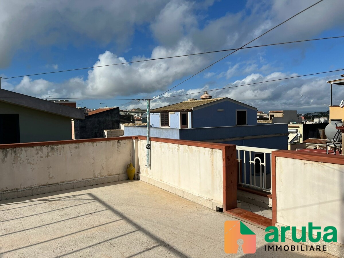 Pachino - Via Emilio Calogero angolo via La Marmora (20)