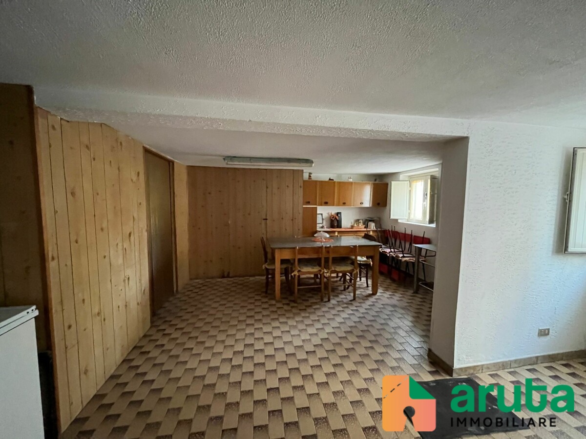 Pachino - Via Emilio Calogero angolo via La Marmora (21)