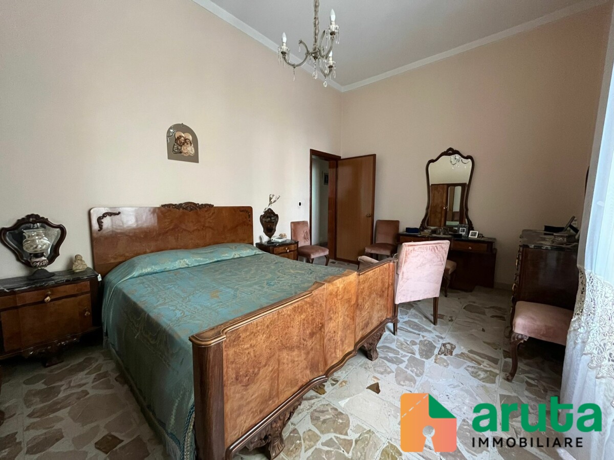 Pachino - Via Emilio Calogero angolo via La Marmora (9)