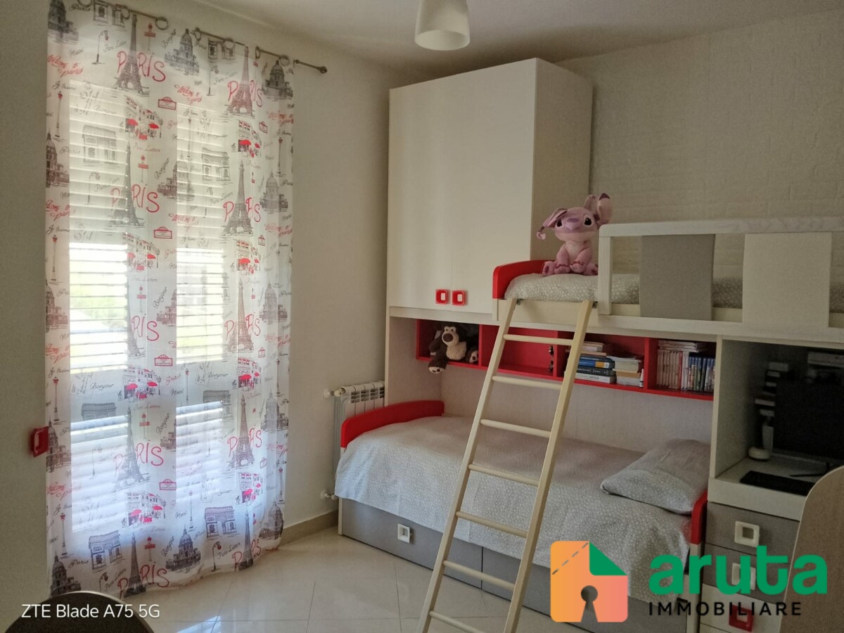 Pachino - Via Pesaro (16)