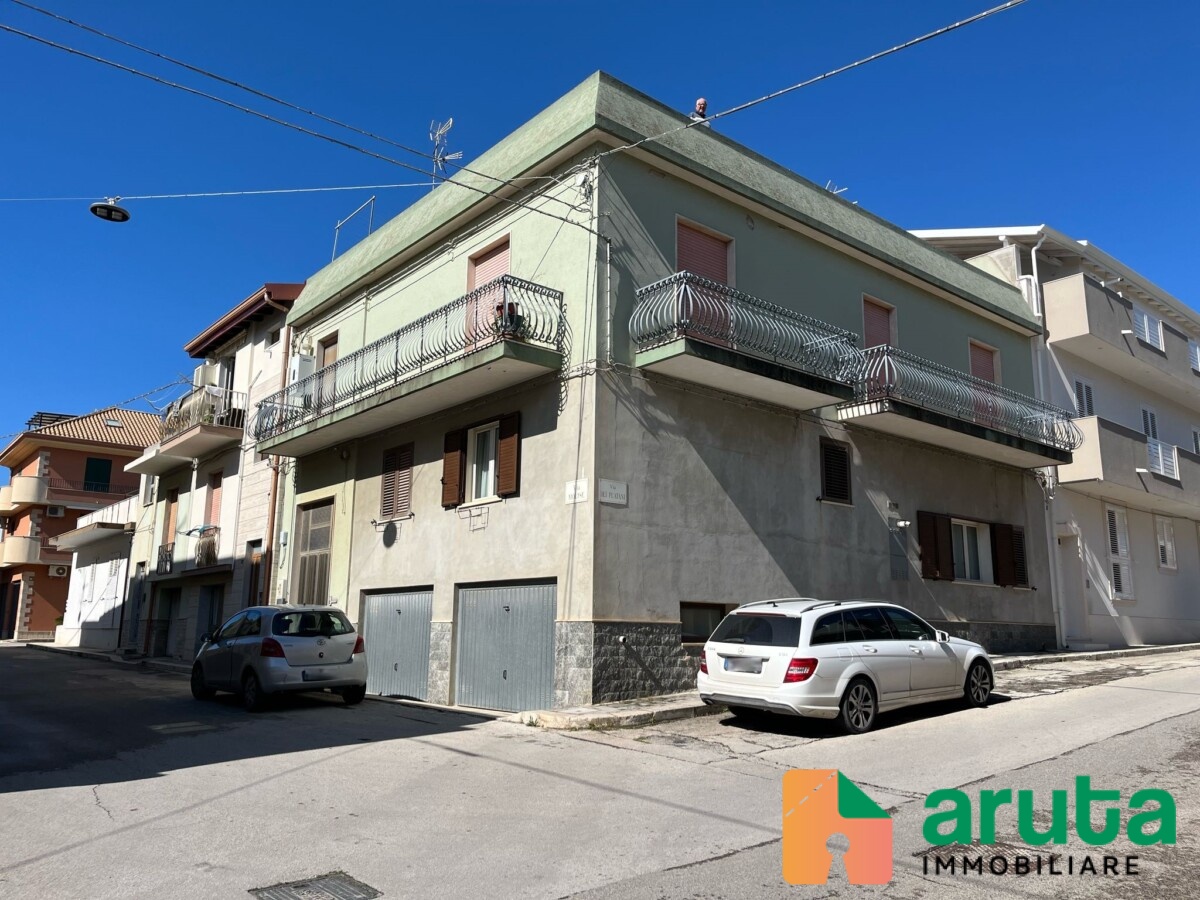 Ispica - Via Molise (1)