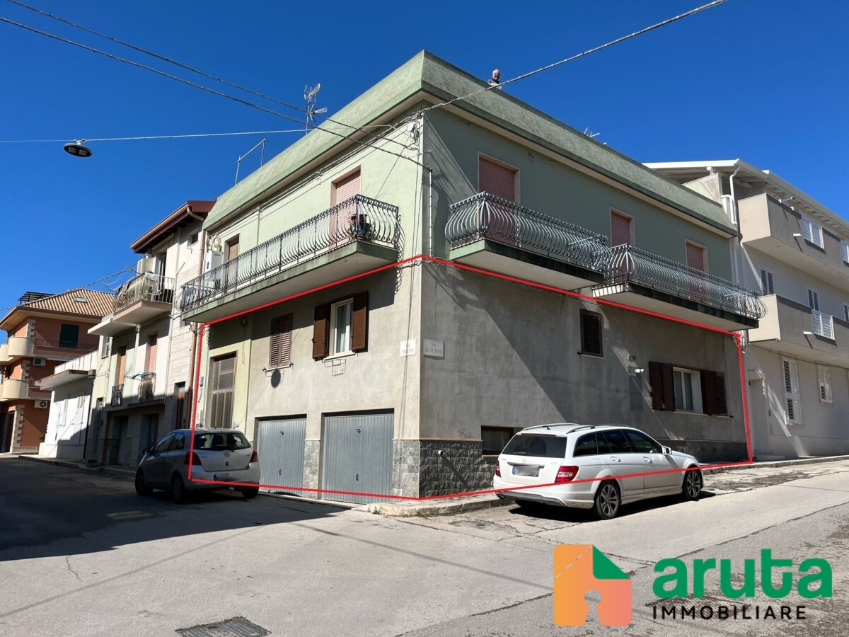 Ispica - Via Molise (1)