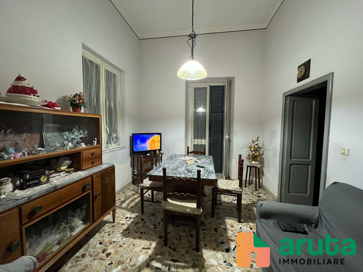 Pachino - Via Rossini angolo via Fabrizi (13)