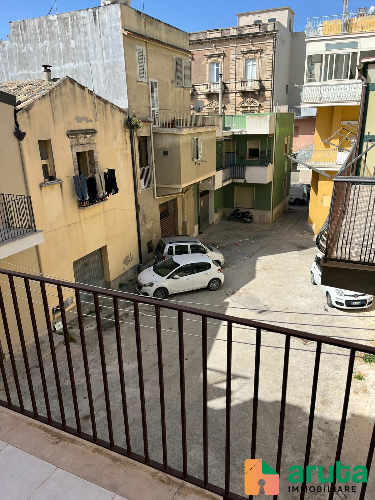 Pachino - Appartamento piazza Vittorio Emanuele (17)