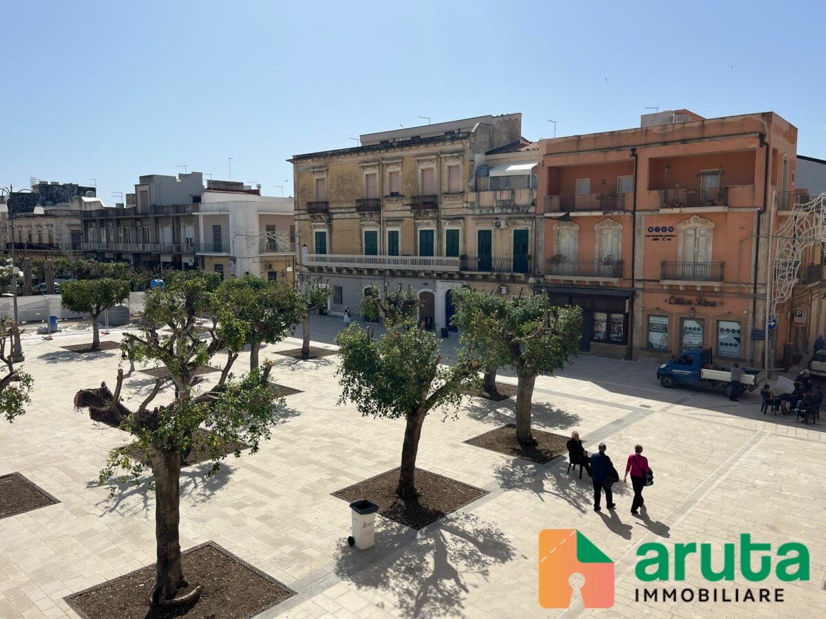 Pachino - Appartamento piazza Vittorio Emanuele (18)