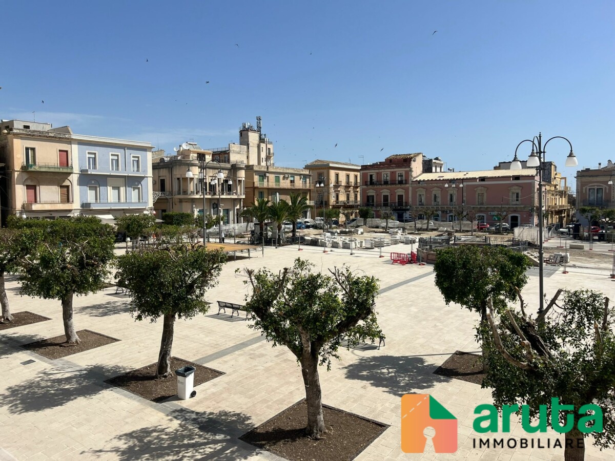 Pachino - Appartamento piazza Vittorio Emanuele (26)