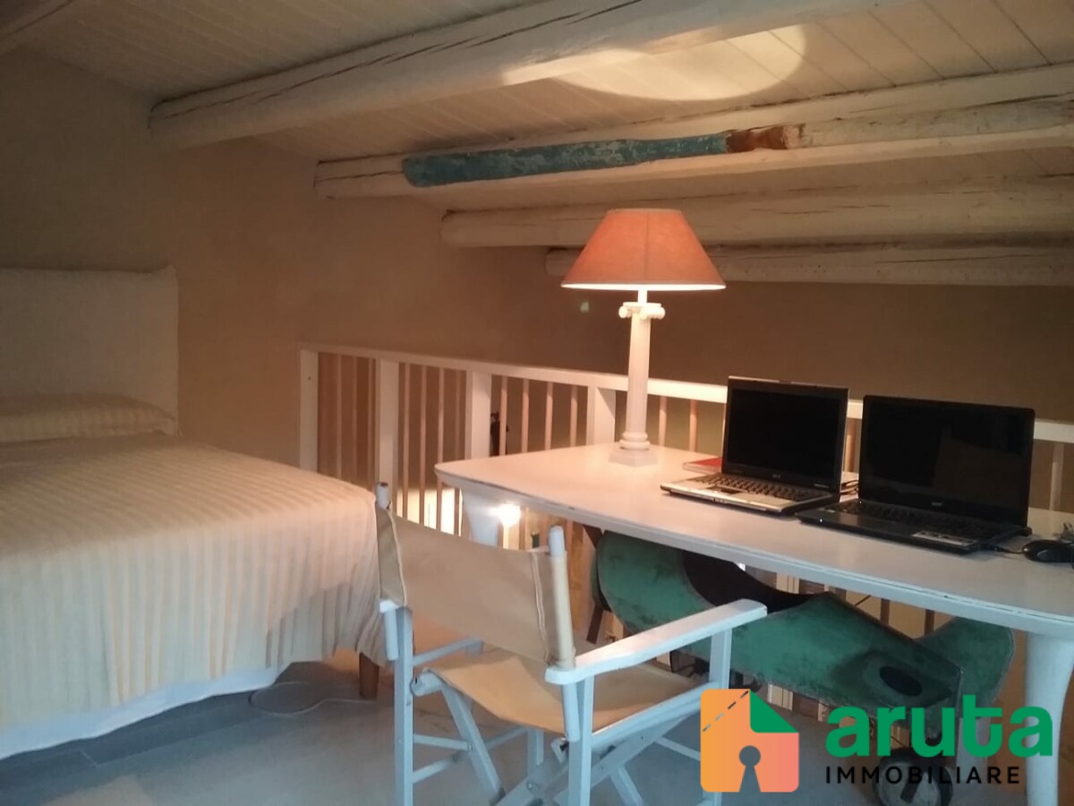 Pachino - Via Cassar Scalia (23)