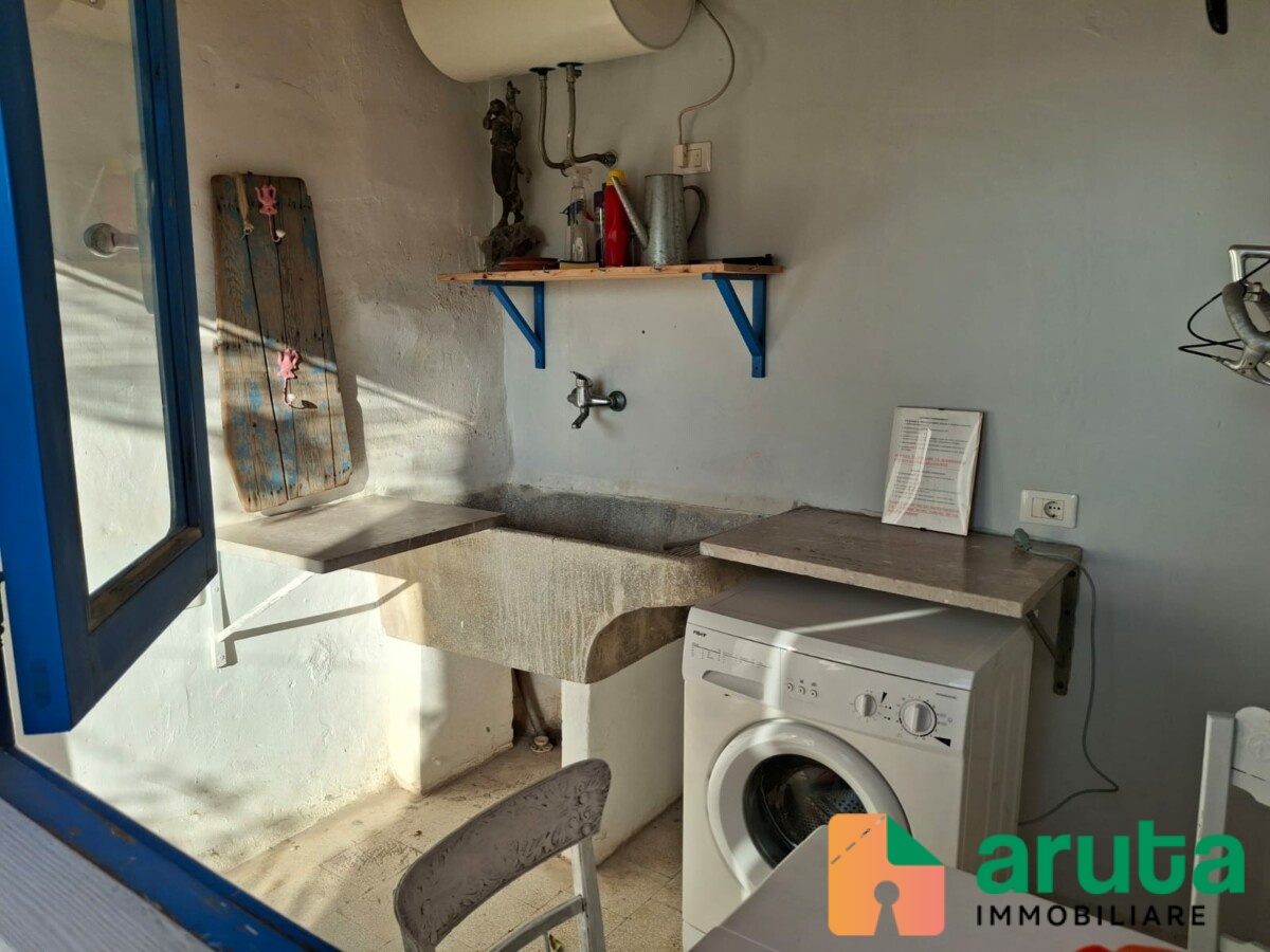 Pachino - Via Cassar Scalia (25)