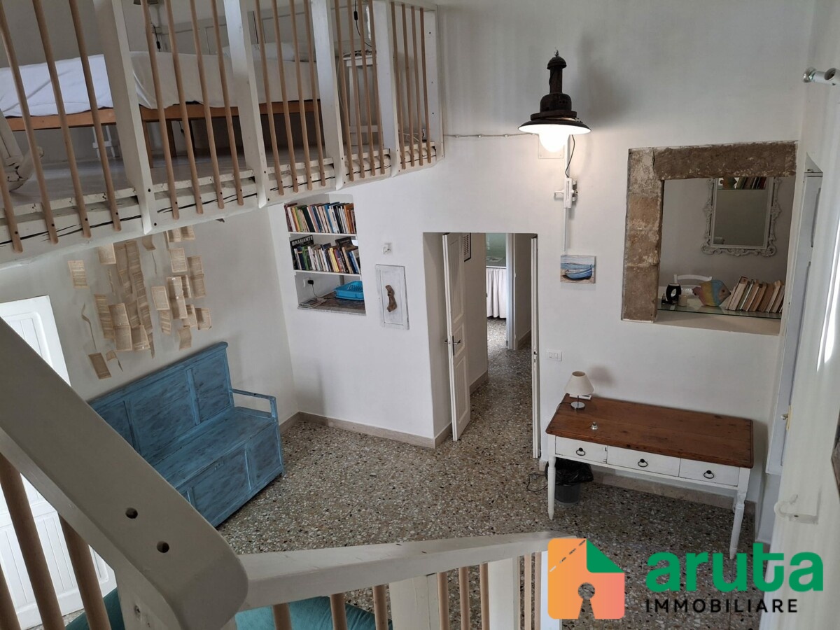 Pachino - Via Cassar Scalia (37)