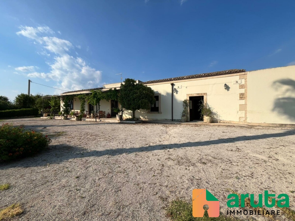 Noto - C.da Castelluccio (4)