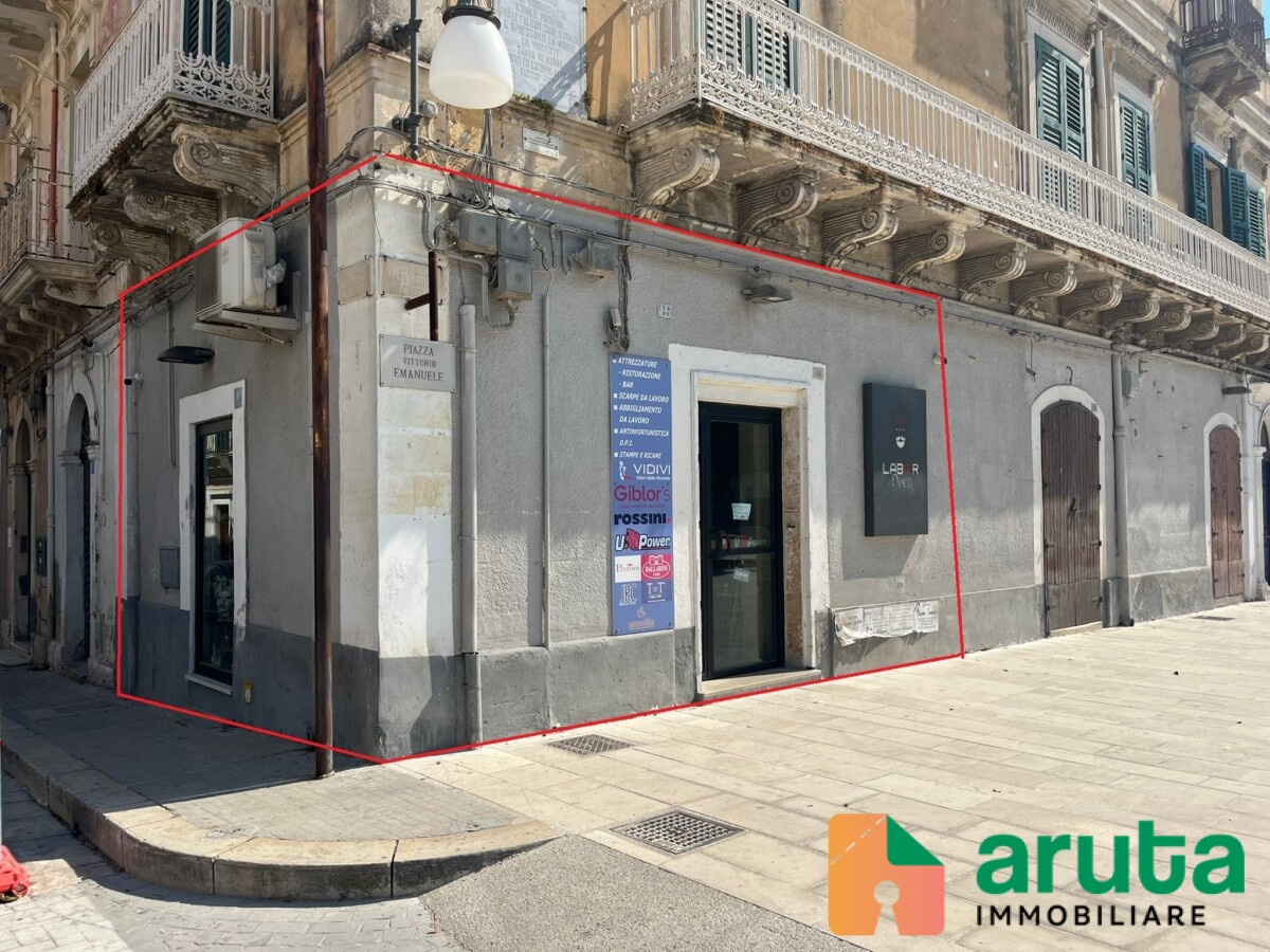 Pachino - Piazza Vittorio Emanuele (2) 1