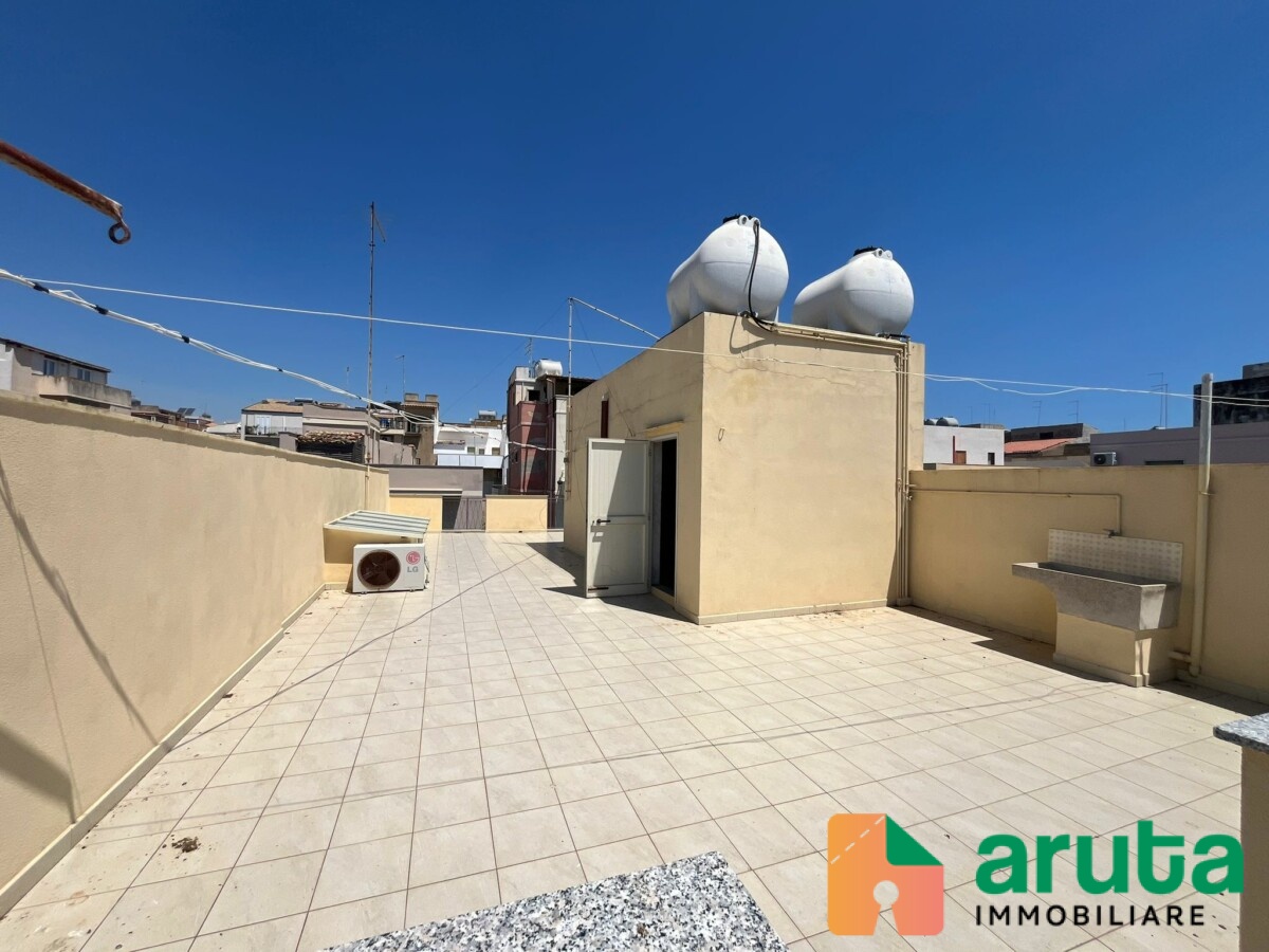 Pachino - Via Rossini (3)