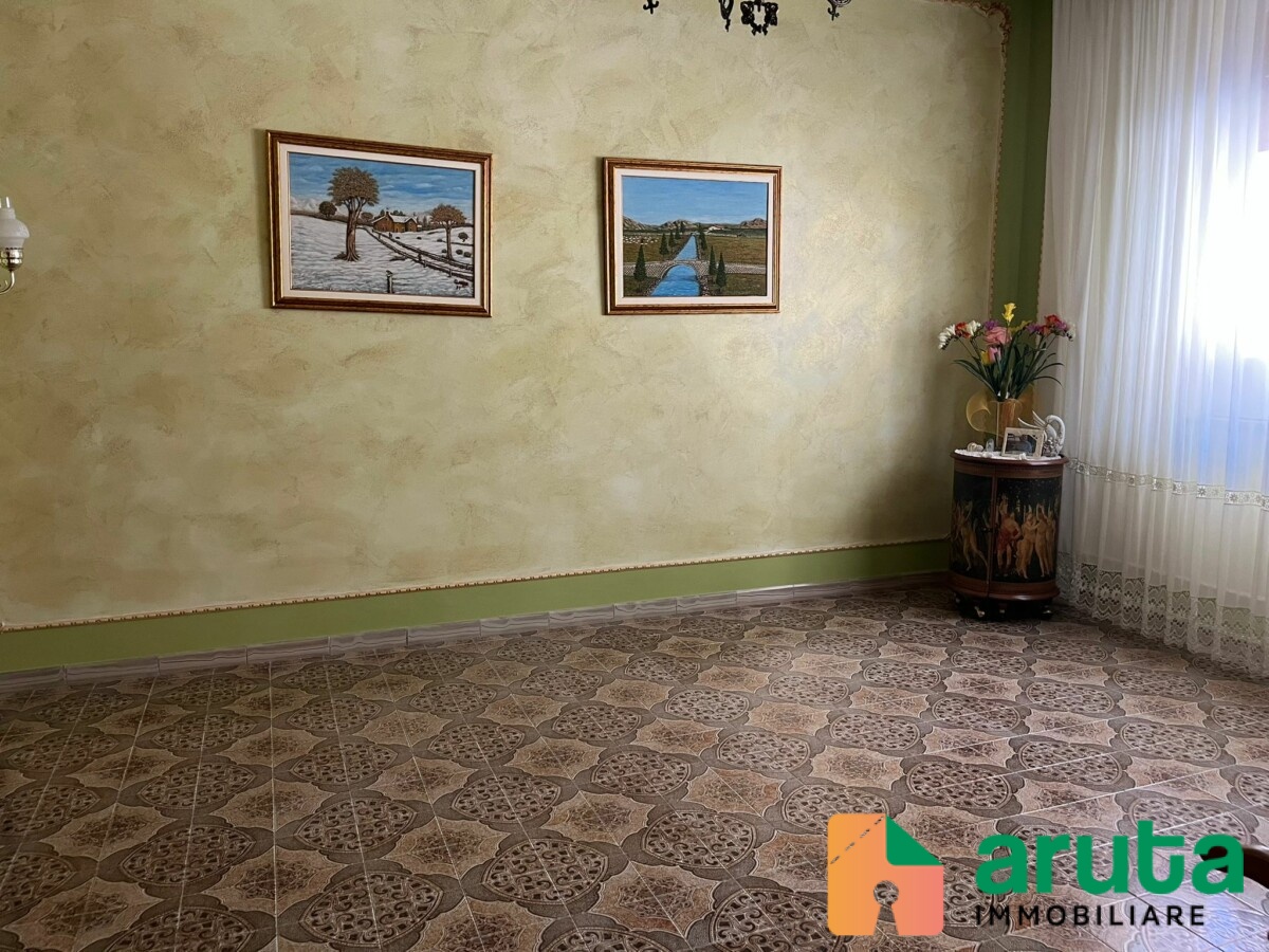 Pachino - Via Rossini (5)