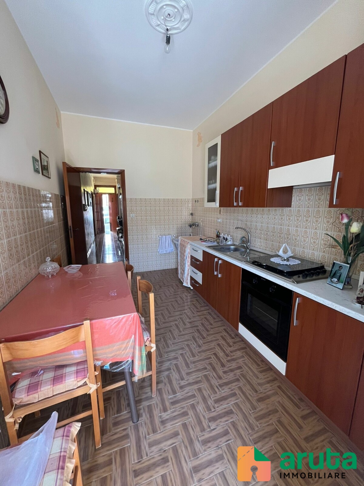 Pachino - Via Rossini (8)